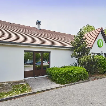 Campanile Melun Senart Hotel Vert-Saint-Denis