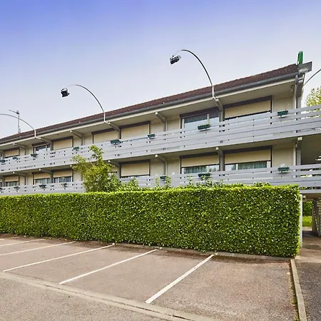 Hotel Campanile Melun Senart