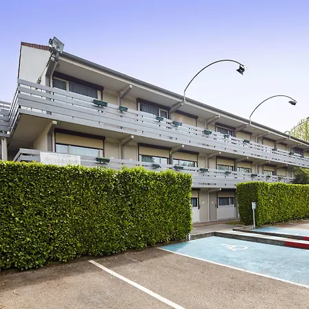 Campanile Melun Senart 3* Vert-Saint-Denis