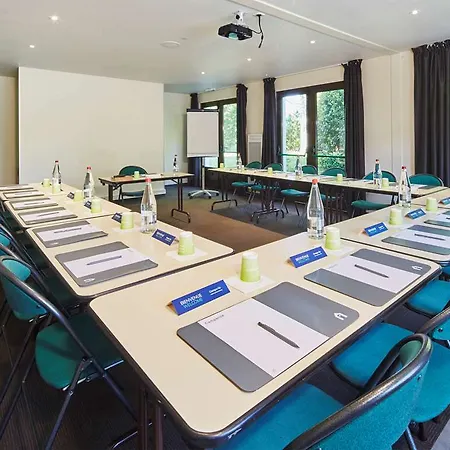 Campanile Melun Senart 3* Vert-Saint-Denis