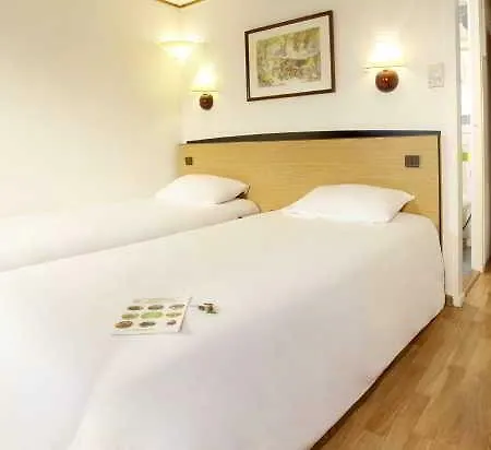 Hotel Campanile Melun Senart 3*