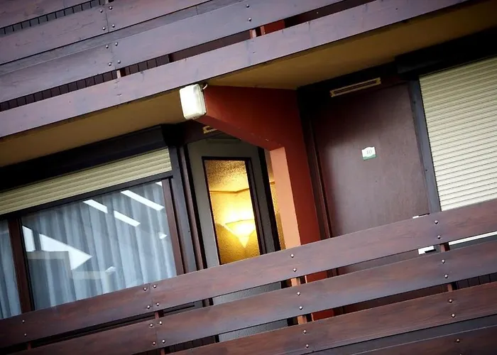 Campanile Melun Sénart Hotel Vert-Saint-Denis