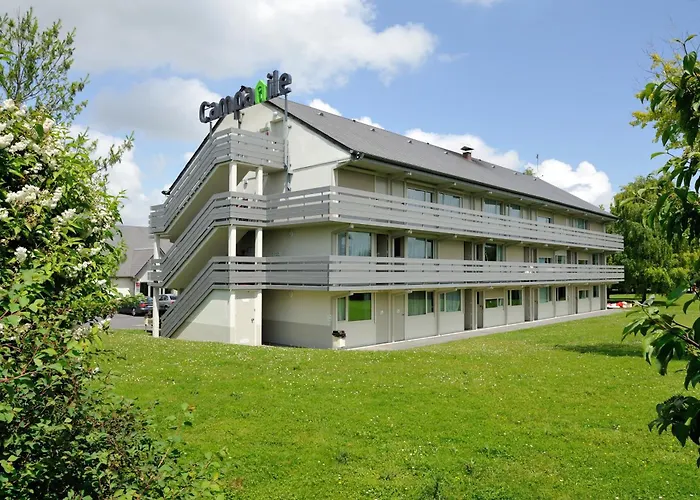 Hotel Campanile Melun Sénart 3*